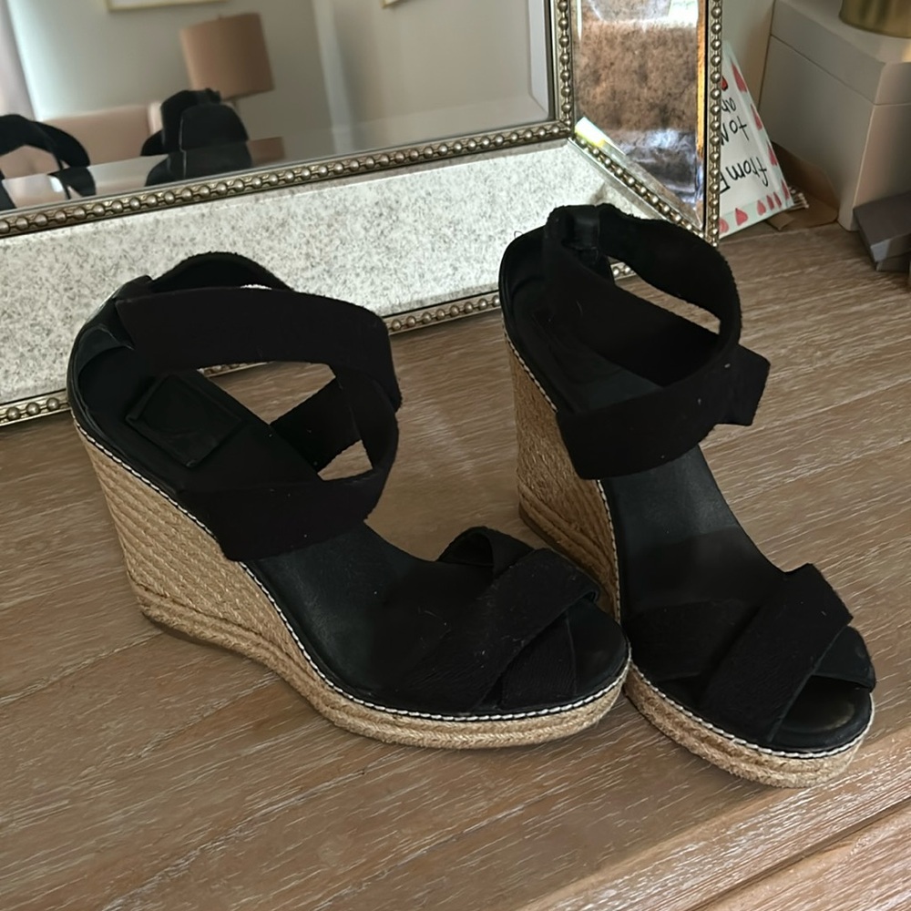 Tory birch sandles